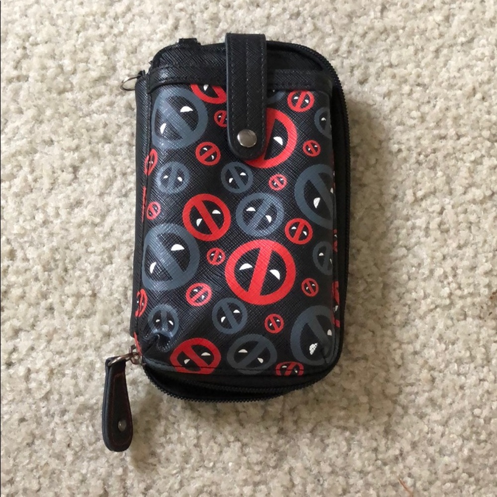 Deadpool wallet/phone case